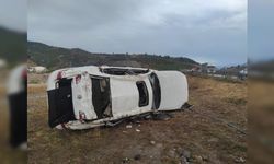 Osmaniye’de otomobil şarampole devrildi: 1'i ağır 3 yaralı