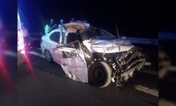 Otomobil kamyona arkadan çarptı: 2 ölü