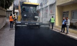 Akdeniz'de asfalt çalışmaları sürüyor