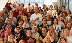 Başkan Tarhan, anket çalışmasında Mersin'de 1. sırada yer aldı