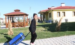 Enkaz kentte afet konutlarında yaşam başladı