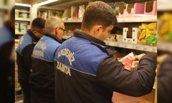 Akdeniz Belediyesi zabıtasından zincir marketlere sıkı denetim