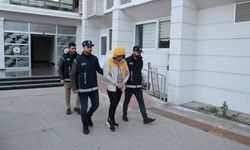 Dolandırıcılıktan Interpol tarafından aranan şahıs Mersin'de yakalandı