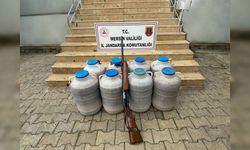 Mersin'de bir evde 550 litre sahte içki ele geçirildi