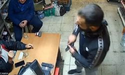 Tekel bayisinden borç sigara istedi, alamayınca silah zoruyla 2 adet sigara gasp etti