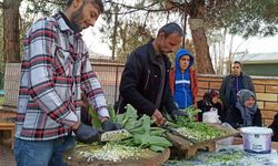 Kahramanmaraş'ta İş Yeri Yıkılan Adam Tirşik Çorbasıyla Ayakta Kalmaya Çalışıyor