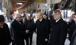 Başkan Okay, Tarihi Kapalı Çarşı Esnafını Ziyaret Etti
