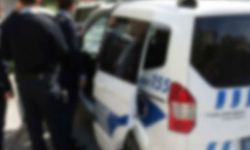 Polis Aracından Yola Atlayan Kadın, Otobüsün Altında Kalarak Can Verdi