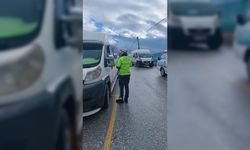 Polis ekiplerinden, okul çevrelerinde ve servis araçlarında denetim