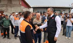 Başkan Toptaş, Belediye Çalışanlarını Ziyaret Etti