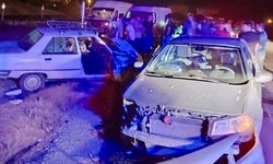 Kahramanmaraş'ta İki Otomobil Çarpıştı: 1’i Ağır 2 Yaralı