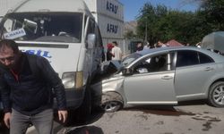 Kahramanmaraş Türkoğlu’nda Minibüs ile Otomobil Çarpıştı: 8 Yaralı