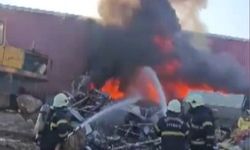 Kahramanmaraş’ta Hurdalık Alanda Yangın Çıktı