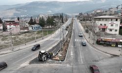 Kahramanmaraş'ta Yol Yenileme Çalışmaları Sürüyor