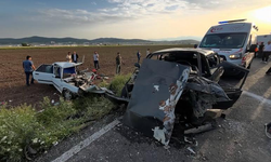 Kahramanmaraş’ta iki otomobil kafa kafaya çarpıştı: 6 yaralı