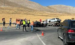 Afşin'de Feci Kaza: 1 Kişi Hayatını Kaybetti, 8 Yaralı