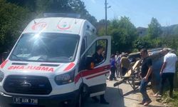 Düzce'de Fındık İşçilerini Taşıyan Traktör Devrildi