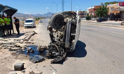 Kahramanmaraş'ta otomobil devrildi: Sürücü yaralandı
