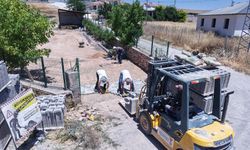 Elbistan Gündere Büyükşehir, Mezarlığı'nın Çehresini Yeniliyor