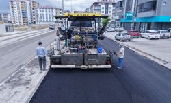 Elbistan’da Büyükşehir’in asfalt çalışmalarına tam not