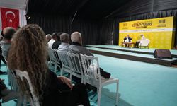 Beşir Ayvazoğlu Kahramanmaraş’ta edebiyatı anlattı