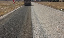 Göksun Yeniyapan grup yolunda asfalt çalışması sürüyor