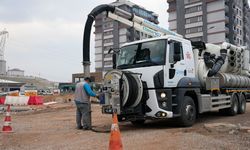 Kahramanmaraş’ta yağış öncesi mazgallar temizleniyor