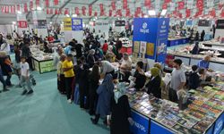 Kitap Fuarı’nın dokuzuncu gününde yoğun ilgi