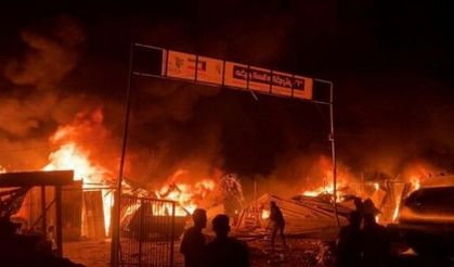 İsrail, Refah'ta Çadır Kampını Vurdu! Bebekleri Diri Diri Yaktılar