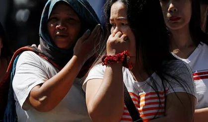 Filipinler'de 7.1 Büyüklüğünde Deprem! Film Gibi İzlediler