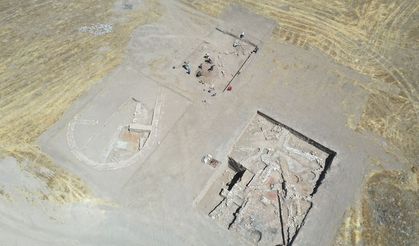 Kahramanmaraş'ta Yassı Höyük'te 2 Bin 800 Yıl Öncesine Ait Tarım Ürünleri Bulundu
