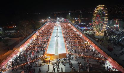 Kahramanmaraş Ağustos Fuarı Üçüncü Gününde Büyük Coşku İle Sürdü