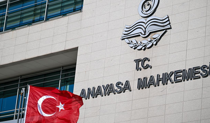 AYM’den 15 siyasi parti hakkında suç duyurusu kararı
