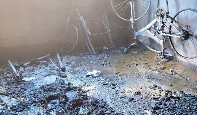 Kahramanmaraş’ta Ev Yandı: Kıvılcım Yangına Dönüştü
