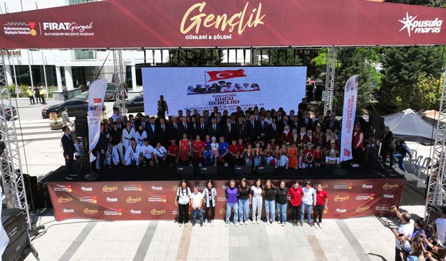 Atatürk’ü Anma, Gençlik ve Spor Bayramı Kahramanmaraş’ta Coşkuyla Kutlandı