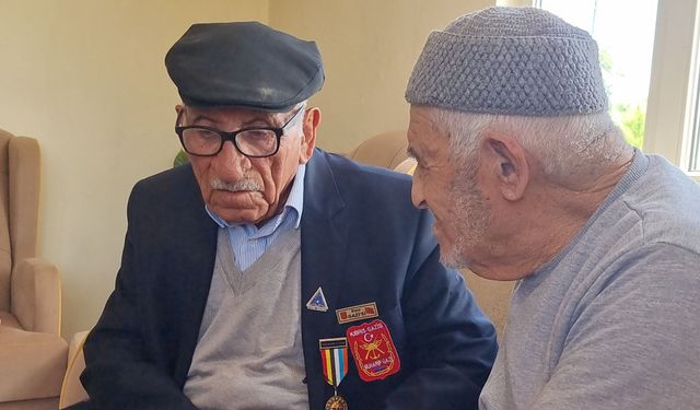 73 Yıl Sonra Gelen Buluşma: Kahramanmaraşlı Kore Gazileri Duygu Dolu Anlar Yaşadı