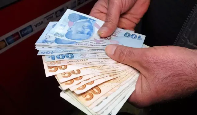 Memur Ve Emekliye İlk Zam Teklifi Belli Oldu!
