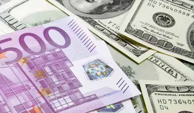 Yatırımcılar Dikkat! Dolar Ve Euro Yerini Koruyor, Piyasa Sakin