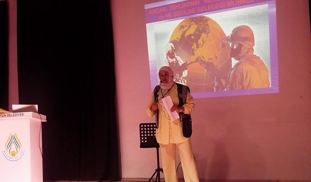 Afşin'de Afet Bilinçlendirme Konferansı Düzenlendi