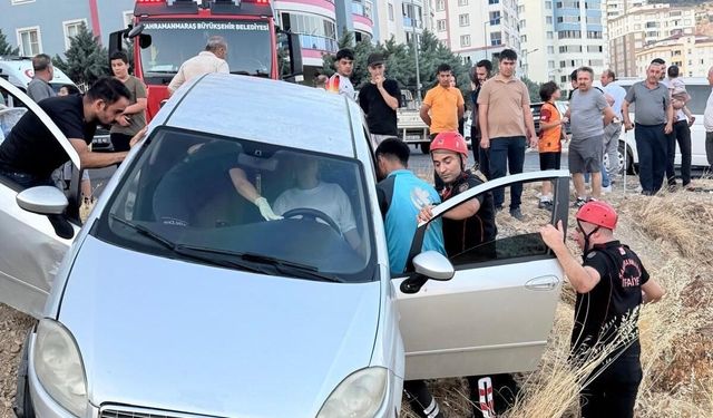 Kahramanmaraş'ta İki Otomobil Çarpıştı: 1 Yaralı