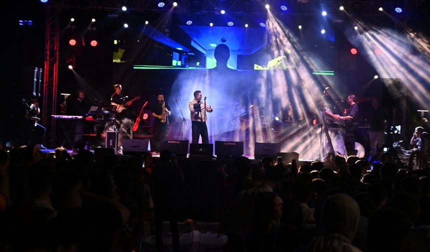 Kahramanmaraş'ta Oğuzhan Koç Konserine Yoğun İlgi