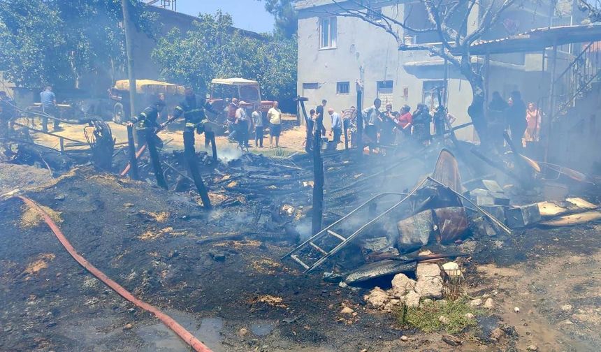Kahramanmaraş’ta Ahır Yangını: 30 Hayvan Telef Oldu!