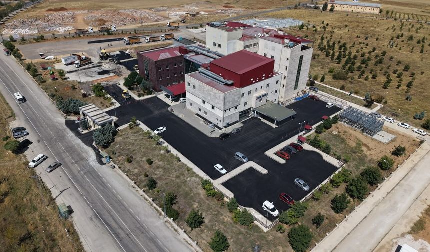 Büyükşehir'den Göksun Devlet Hastanesi'nde Düzenleme