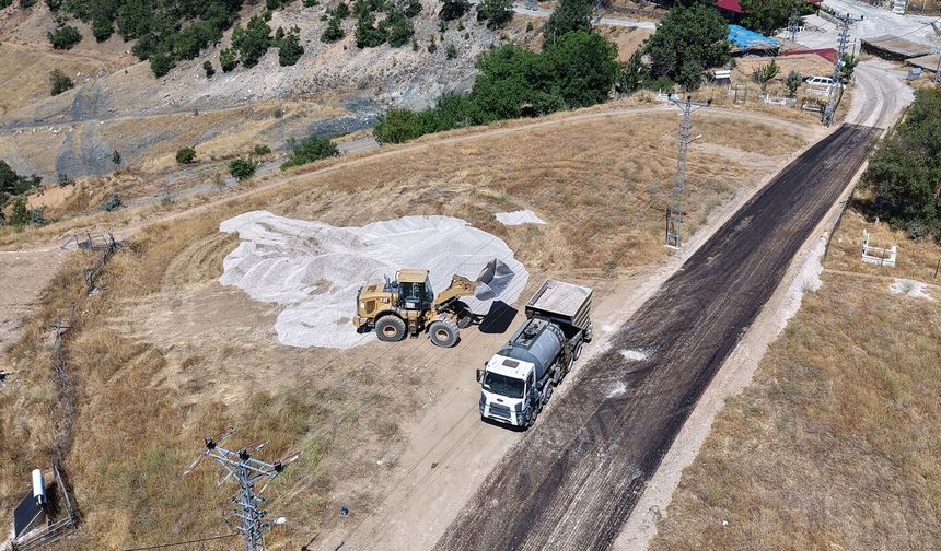 Büyükşehir’den Ekinözü kırsalında ulaşımı iyileştiren yatırım