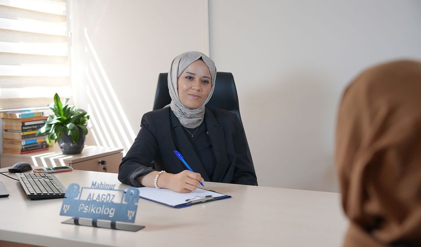 Pusula Maraş’tan gençlere ücretsiz psikolojik destek