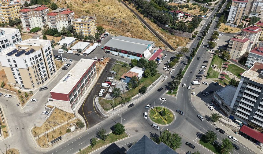 Sosyete Pazarı Bediüzzaman Bulvarı’nda yeniden açıldı