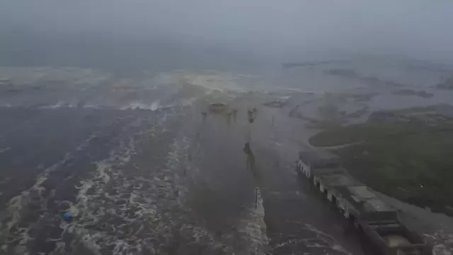 8 8 Lik Depremin Ardindan Ilk Tsunami Dalgalari 18897473 7334 M