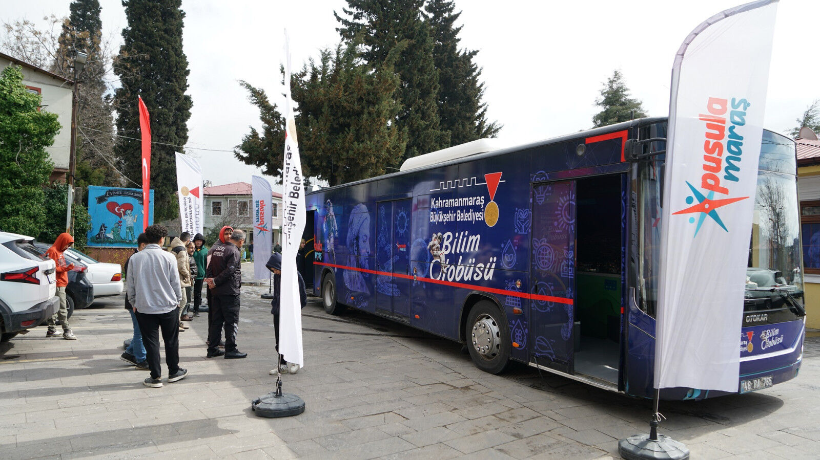 Bilim Otobüsü1