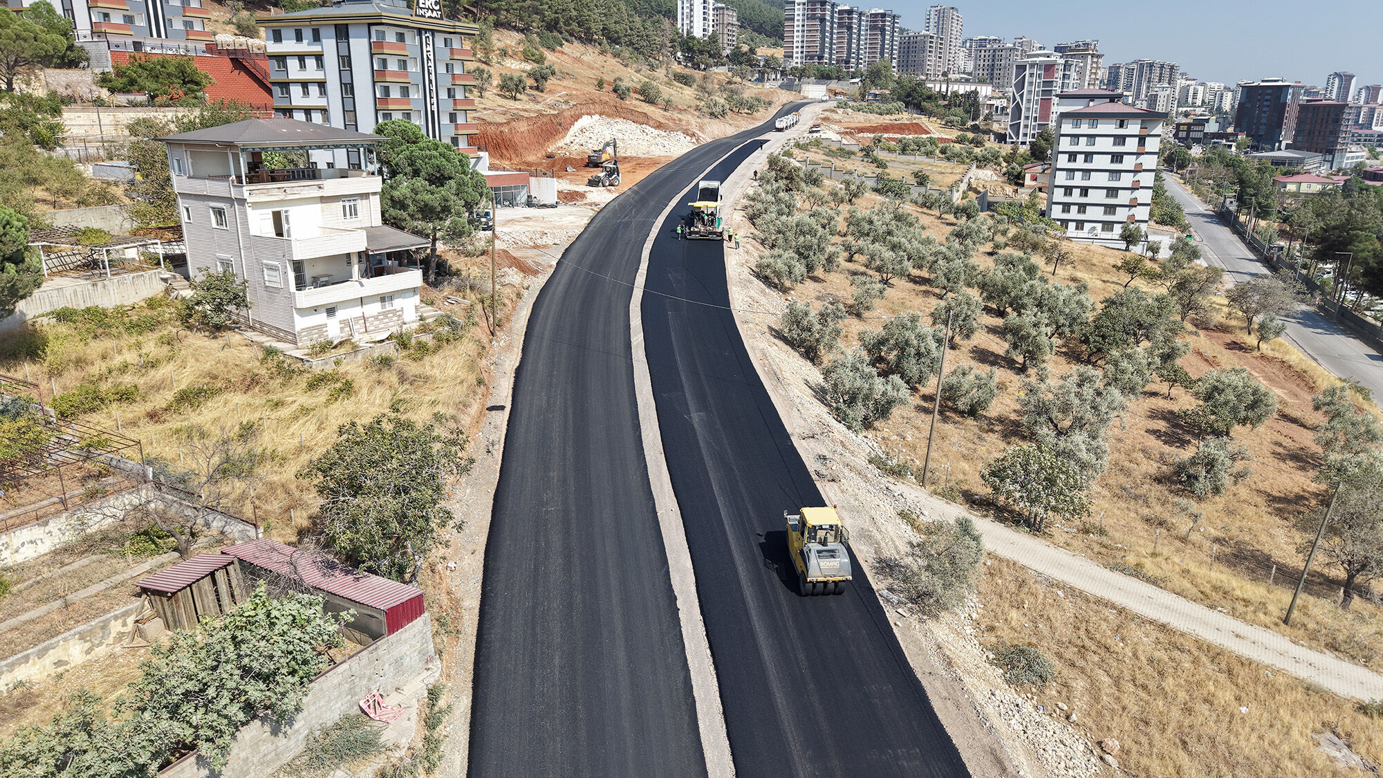 Cumhuriyet Mahallesi Asfalt1