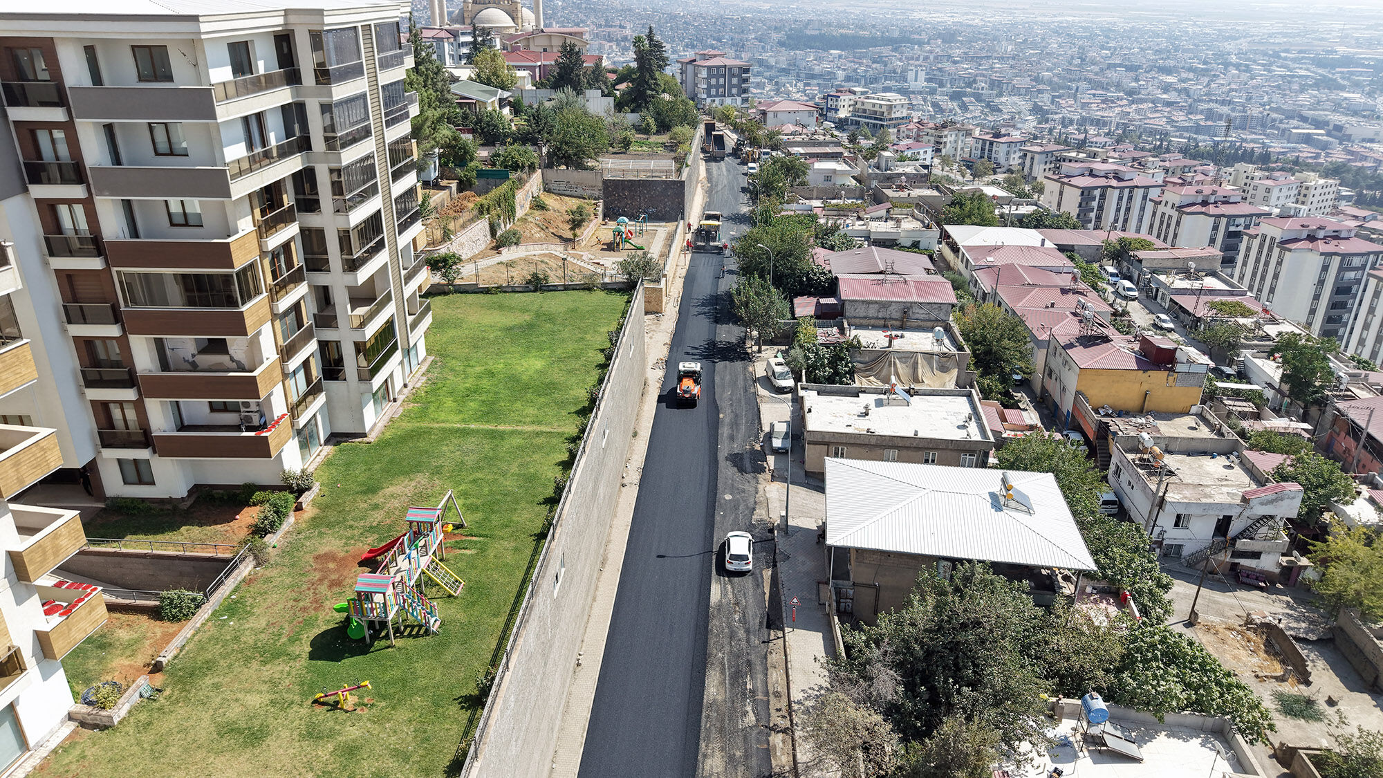 Katip Çelebi Caddesi (2)-1